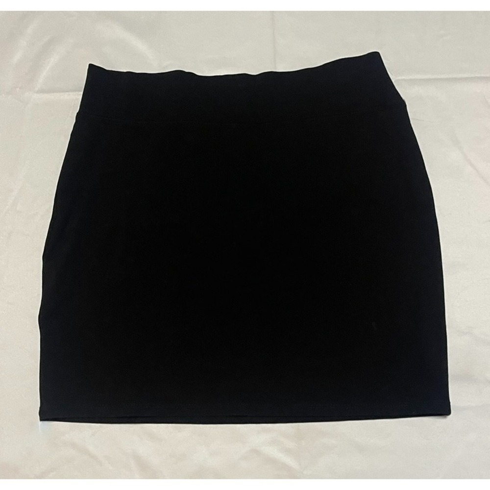 SWEET HEART SKIRT BLACK SIZE LARGE COMPRESSIONโ SKIRT SIZE LARGE
